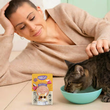 Moochie Tasty Wet Cat Food, Mousse with Tuna, Grain Free Cats Gravy Meal, No Artificial Flavours Kitten Food, Non-Vegetarian Cat Foods Pouch for Kittens (85 g X 12 Pouches)